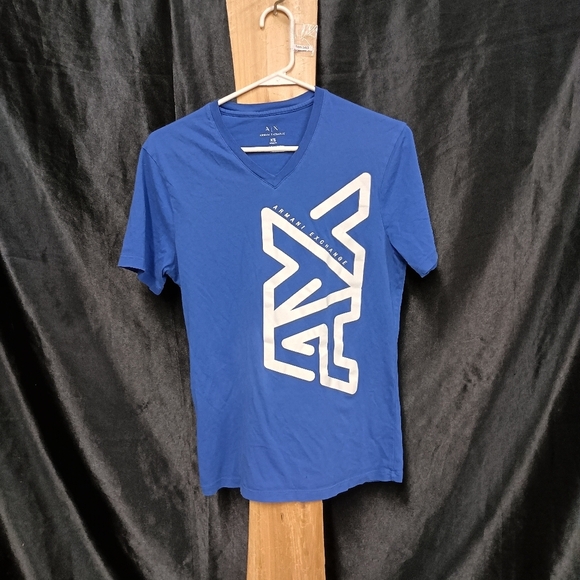 Armani Exchange (W/ TINY HOLE!) see pic)men's xs short sleeve v neck t shirt - Picture 1 of 11
